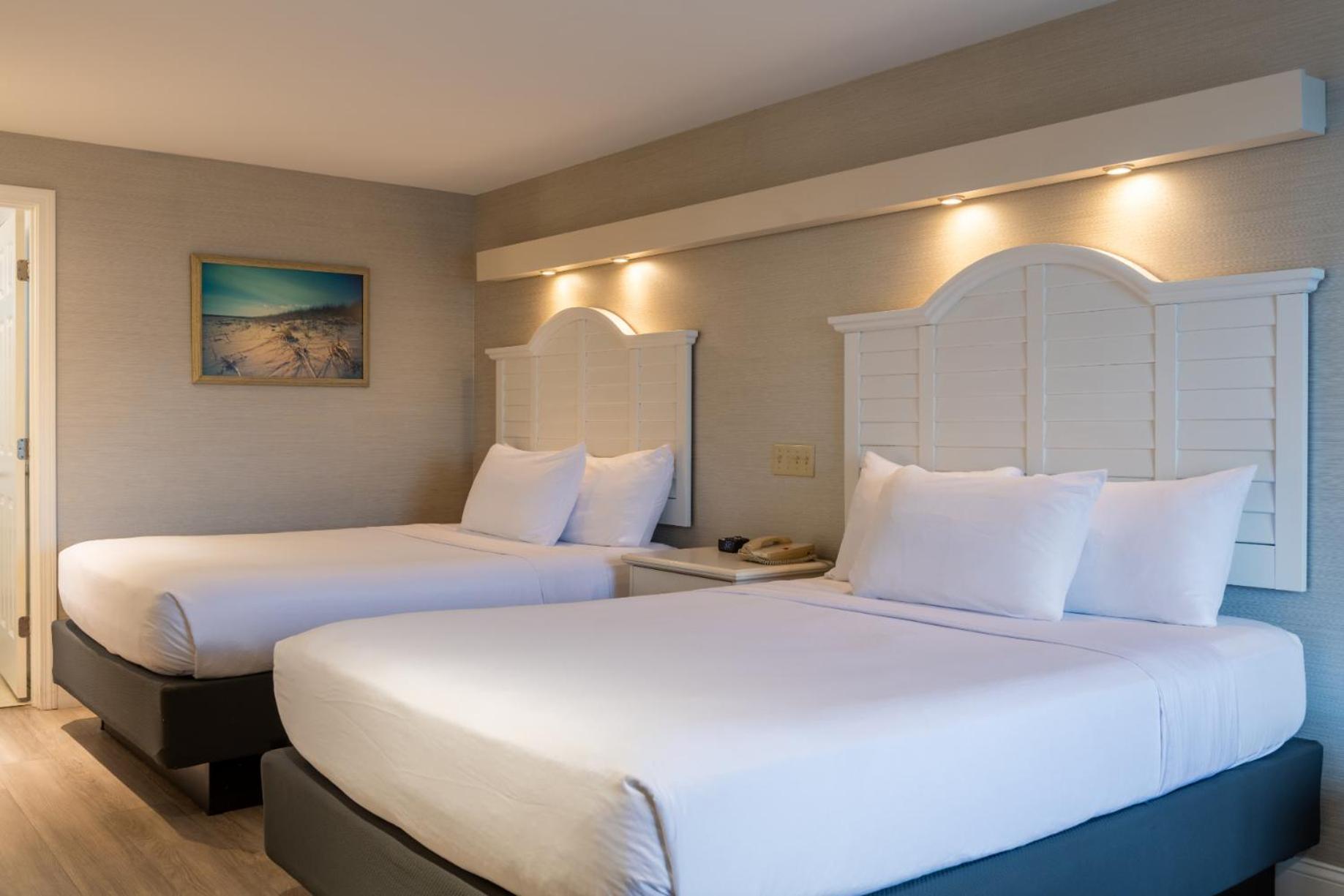 Queen Room Two Queen Beds Limited Ocean View 1st Floor,1742779160:JPEG